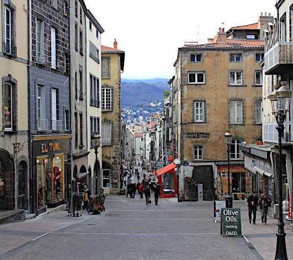 Discover the Hidden Charms of Clermont-Ferrand: A Guide to the Top 10 Must-Visit Places in Auvergne-Rhône-Alpes