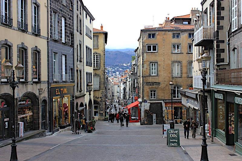 Discover the Hidden Charms of Clermont-Ferrand: A Guide to the Top 10 Must-Visit Places in Auvergne-Rhône-Alpes