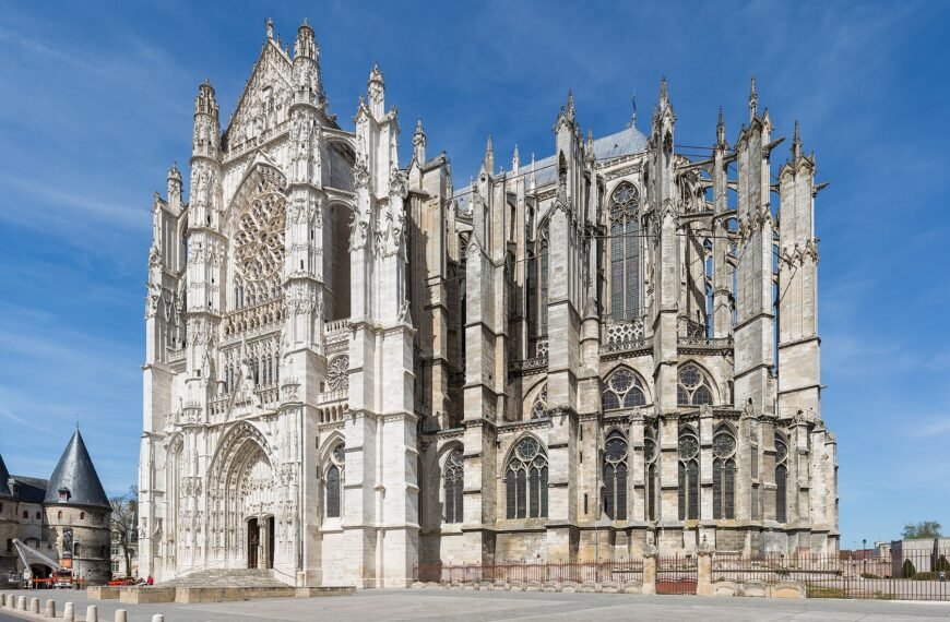 Discovering the Enchanting City of Beauvais: A Journey through History and Beauty