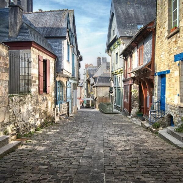 Discovering the Medieval Charms of Vitré: A Journey through Brittany's Historic Town