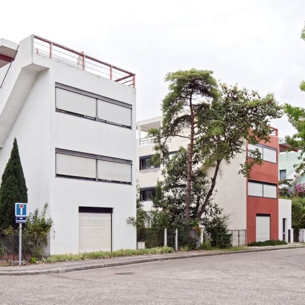 Exploring the Architectural Marvels of Cité Frugès in Pessac: A Journey into Le Corbusier's Vision